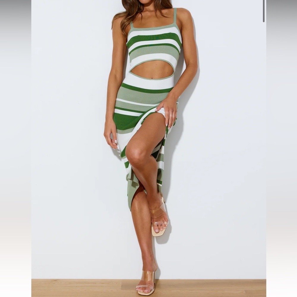 Hello molly green midi dress